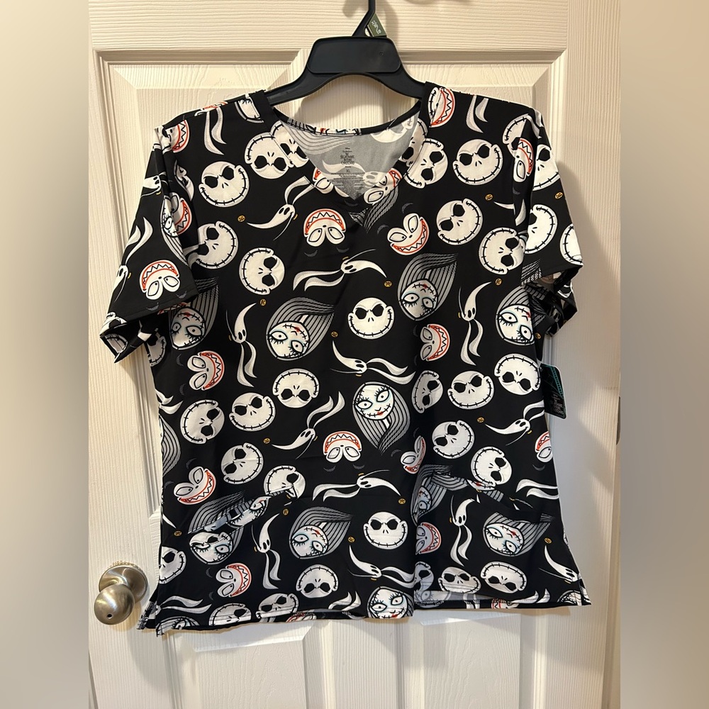 Disney XL The Nightmare Before Christmas Black Scrub Top w/Characters from Movie